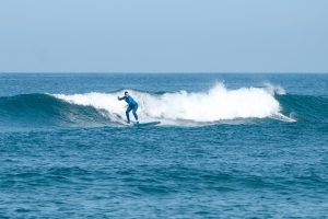 Apprendre à attraper les vagues vertes Cours attrape des vagues en Espagne