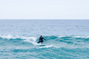 Cours de surf avancés en Cantabrie