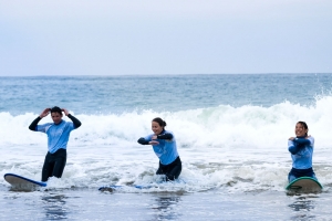 Aprende a surfear en Francia Moliets