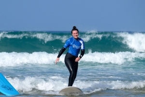 Cours de surf pour débutants en France
