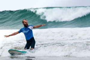 Cours de surf pour débutants en France