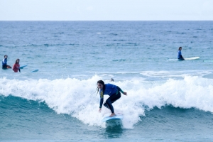 Aprende a coger buenas olas Cursos coger olas en Francia