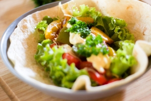 Comida surf camp Cantabria